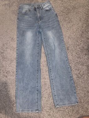 Amazon high waisted Women's Light Blue Straight Leg Jeans